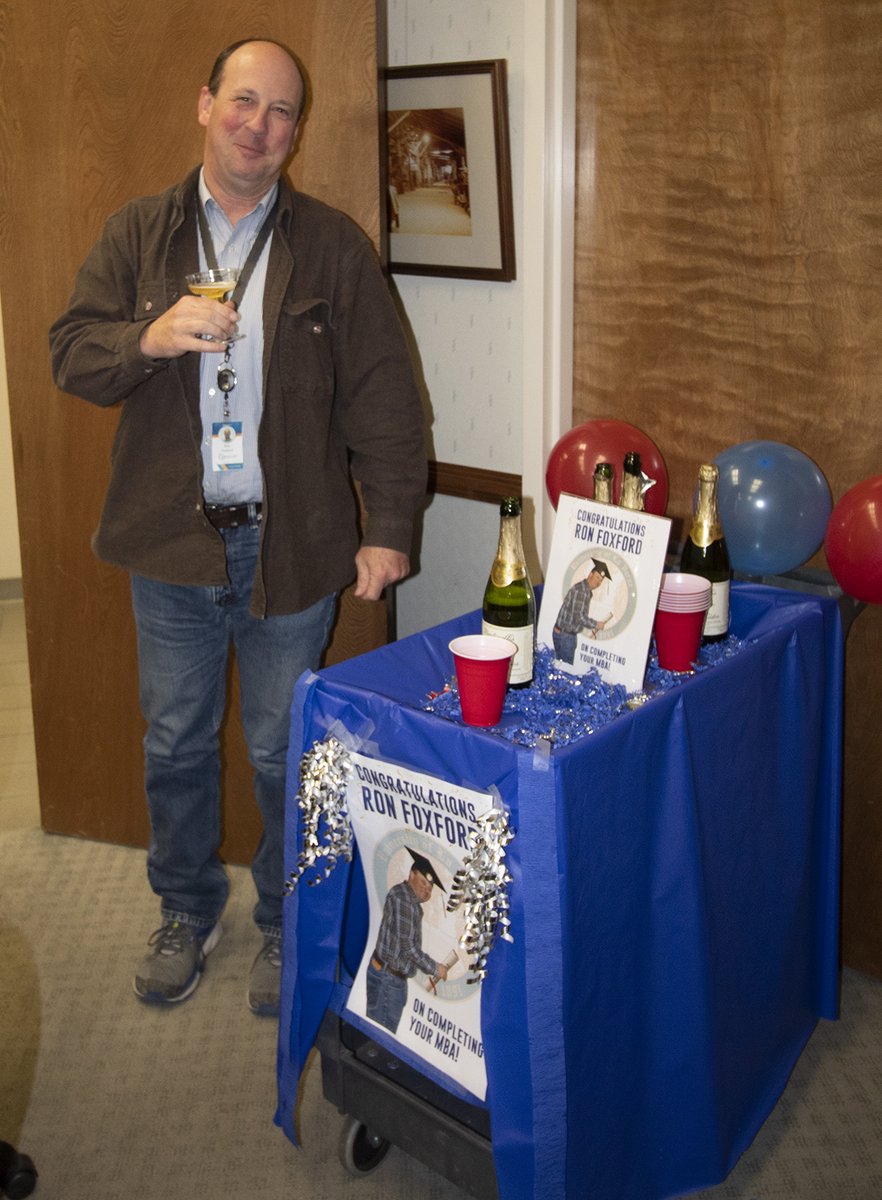 Revasum1's tweet photo. Congratulations to our Sr. Manager of Mechanical and Electrical Engineering, Ron Foxford! He recently earned his MBA after years of dedication and hard work. Cheers to you, Ron! https://t.co/hvsIwwc73U