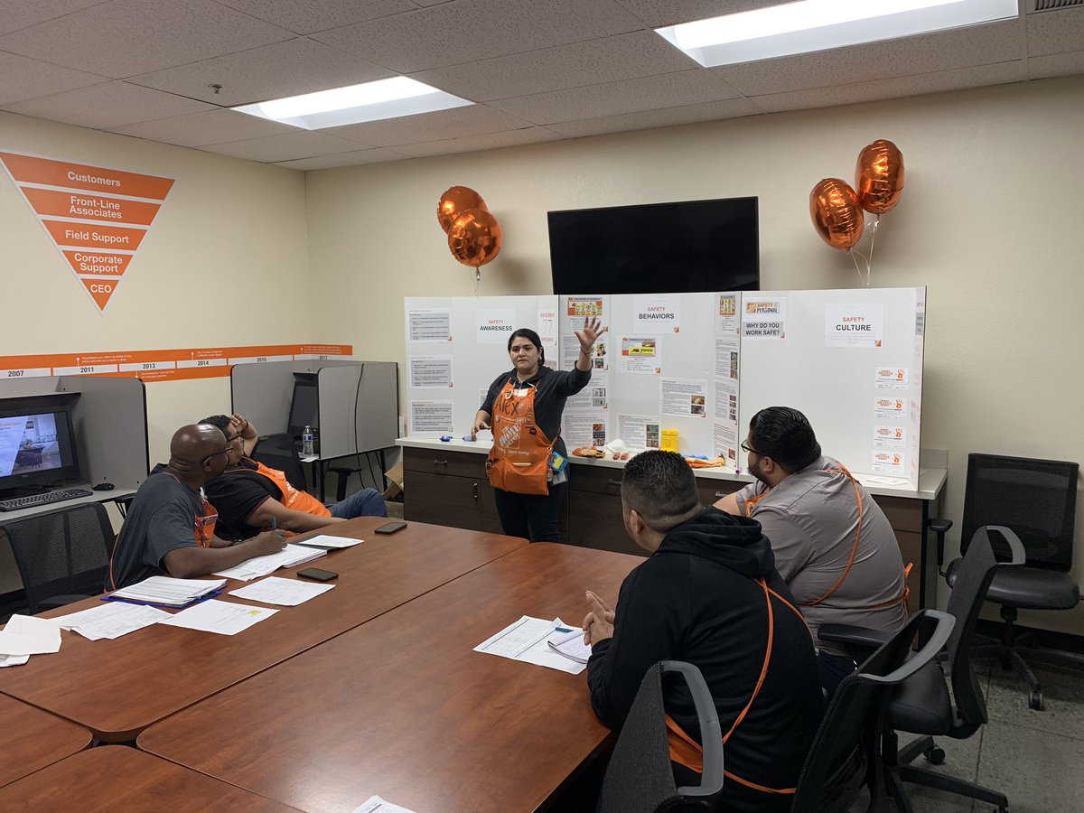 The HD 1034 tweet media