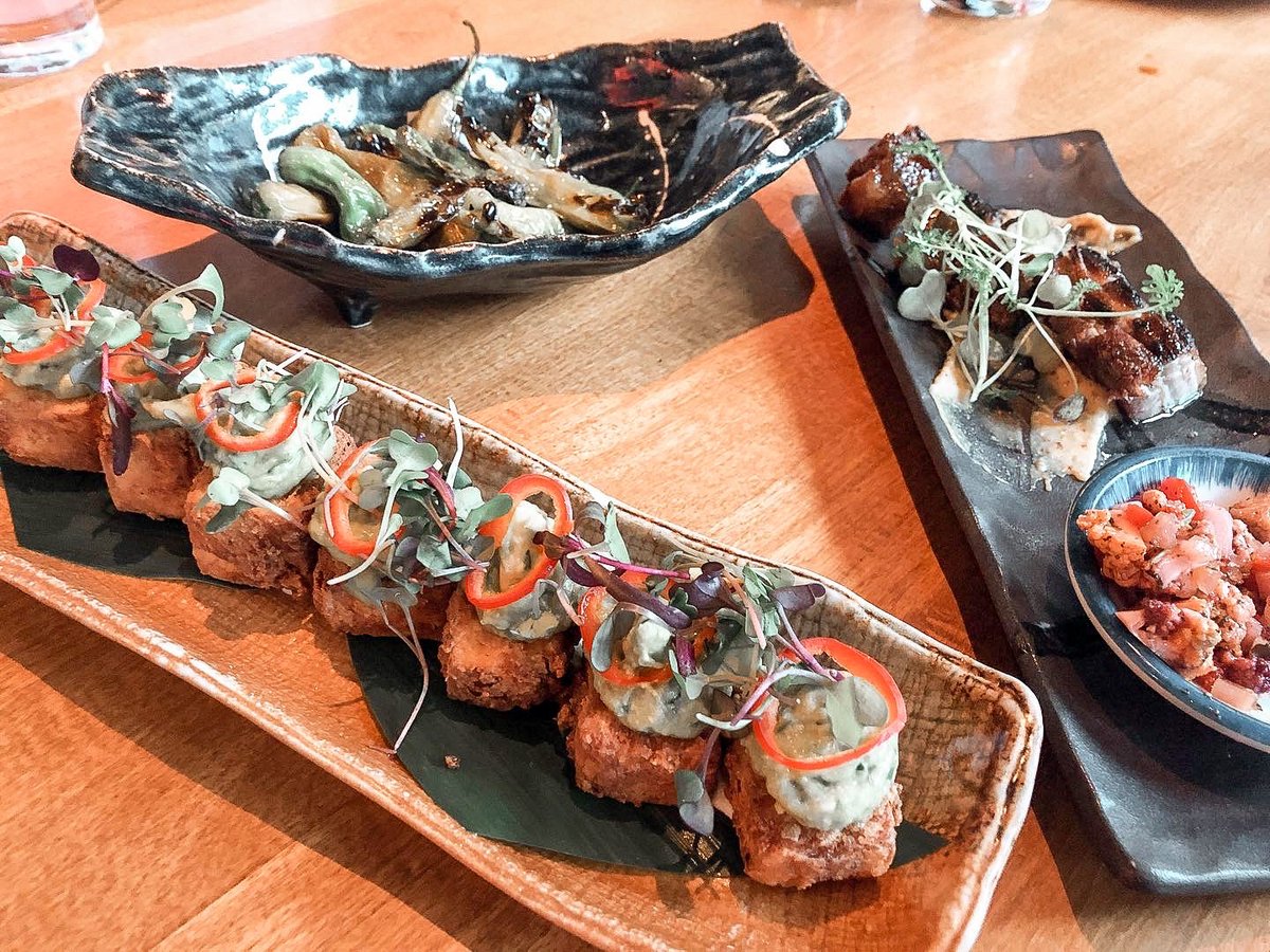 Chicago Concierge tweet media