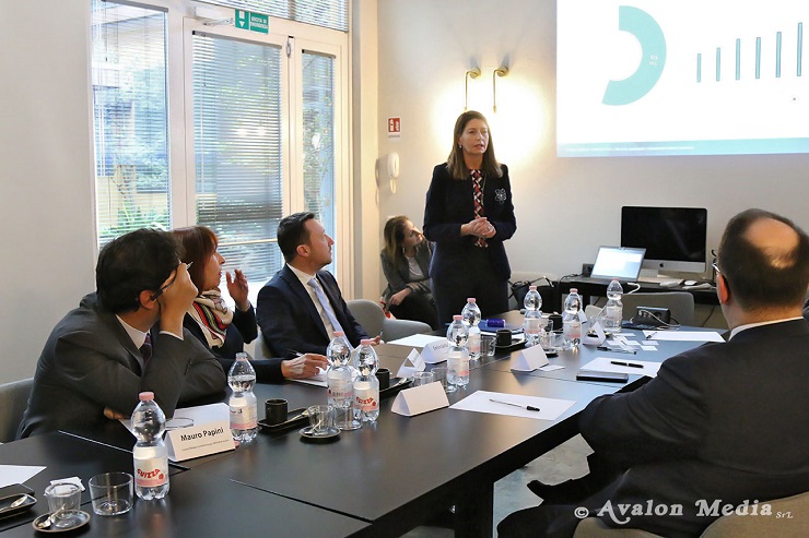 Acronis_Italia's tweet photo. Anche Mauro Papini, di Acronis alla tavola rotonda di #ChannelTech Tra reseller e system integrator è il #cloud a fare da spartiacque https://t.co/YGvLme4h09 #Acronis https://t.co/Swc8orFioA