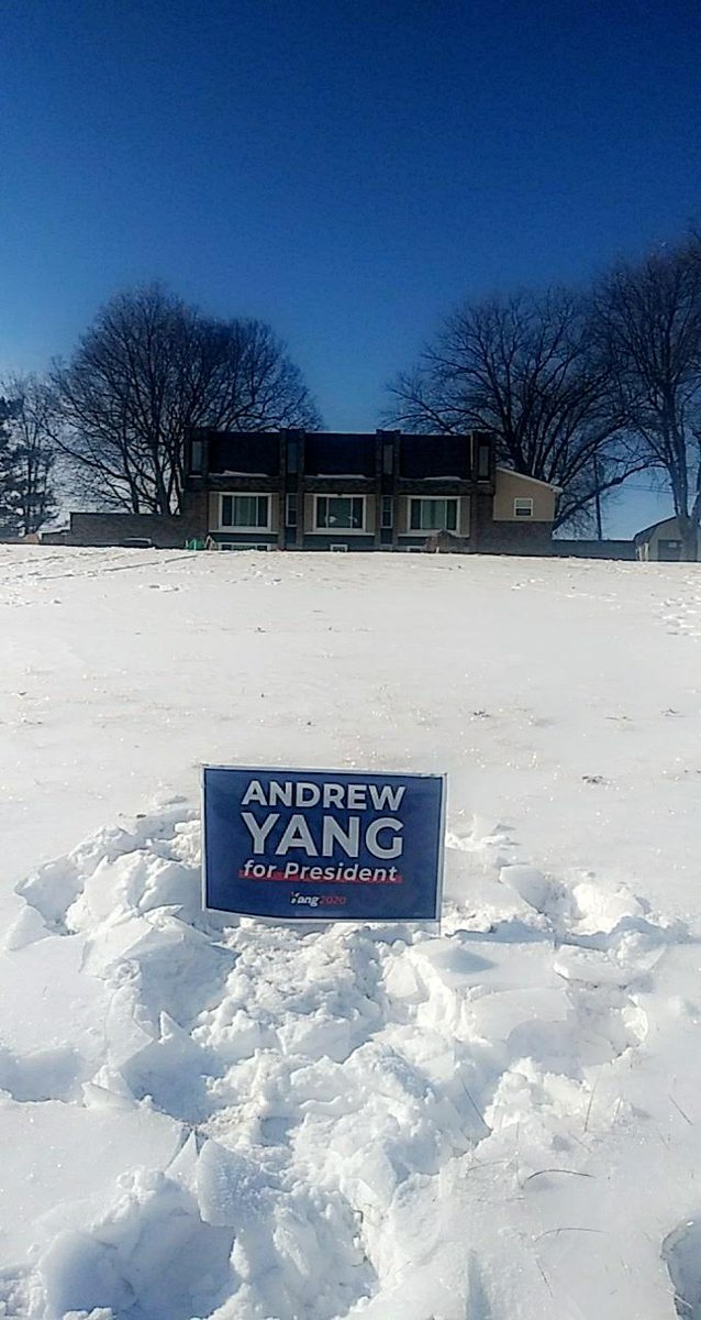 StephanieGladd4's tweet image. I have been working hard to earn the 
"I Knock For Yang" Jacket! I have canvassed multiple Counties in IA since #YangWeek.
About 400 doors knocked by me! I have placed Yard signs in Council Bluffs, &amp;amp; Osceola! I am willing to buy one if anyone has an XL jacket that I can buy lmk
