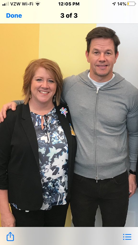 aly_dorris's tweet photo. Dear Mr. @markwahlberg , so you met this beautiful woman today. She is my mom and i only think it’s fair that i should get a pic w you too. I go to Georgia southern so like come on down. It will be a great time. I’ll let your ppl set it up w my ppl. https://t.co/C7yjwmyQxQ