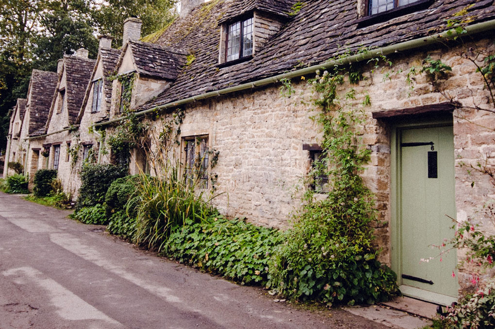 DrakeMortgages's tweet image. Holiday let mortgage broker since 2006

Vast amount of holiday let experience. Specialist lenders. Exclusive schemes

We are happy to discuss any UK holiday let project.

drakemortgages.co.uk/mortgages/holi…

#holidaylet #mortgagebroker #holidayletting #holidayletmortgages #atsocialmedia