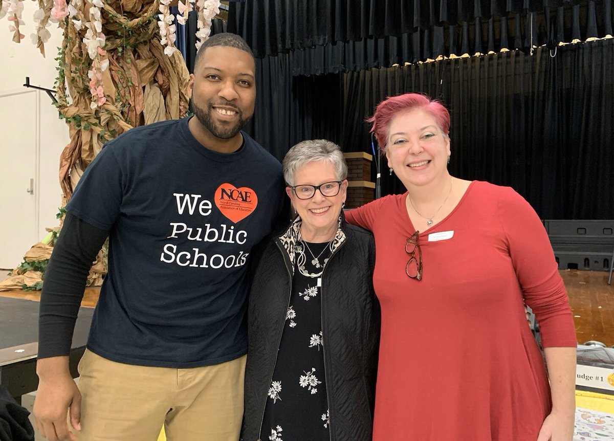 BeebeExplorers's tweet image. Congrats @MangumExplorers spellers in our School @ScrippsBee! Breakfast reception to celebrate their hard work 🐝 with refreshments and 📸 booth. Fantastic spelling! Big thanks to our Bee Squad, PTO, @MangumMediaCent, @MrSteketee ❤️ #weareDPS #giftednessknowsnoboundaries