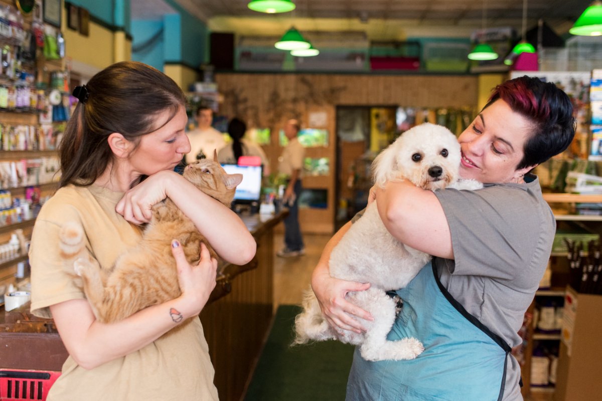 PetsGenStore's tweet image. We put the passion in compassion.