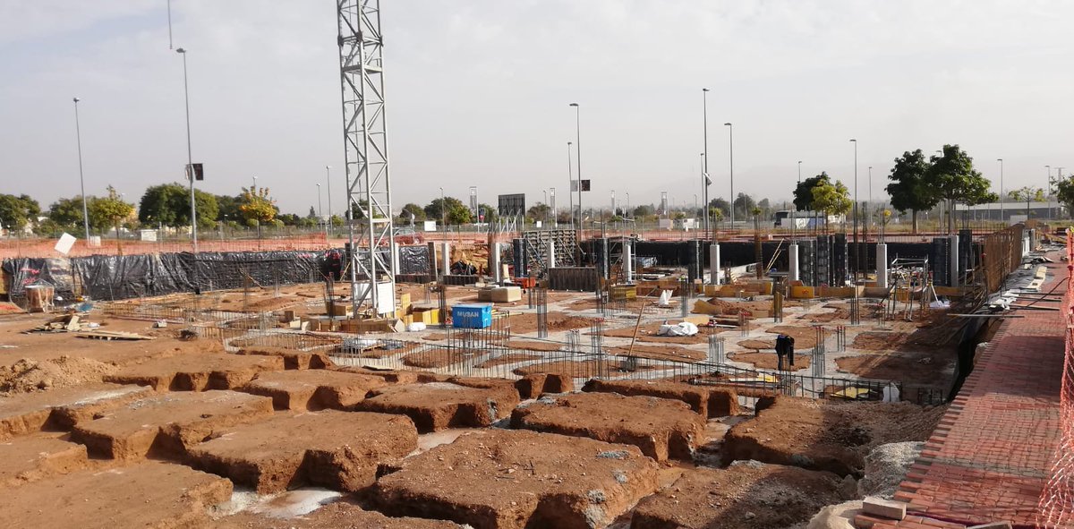 HgPatrimonial's tweet photo. Ya han empezado las obras de #AltosdeMaciascoque 👏👏 Un #residencial de lujo diseñado por  @ArqTorresyAsoc, en una zona privilegiada, #LosJeronimos 🏠  Constructora @musansl 😉

#HGPatrimonial #viviendas #Murcia #forsale #lifestyle #arquitectura https://t.co/2NnN5p7kHc