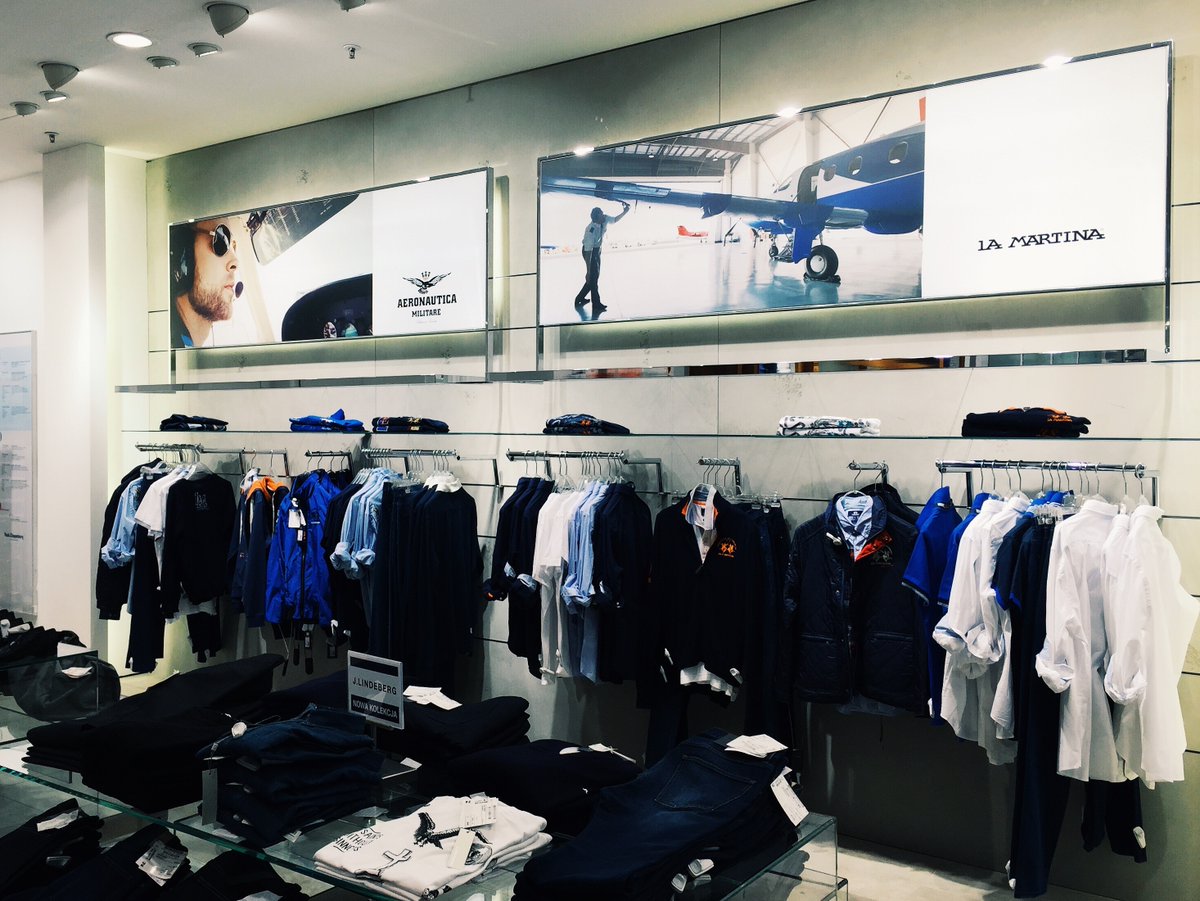 Relativity_UK's tweet photo. 2 in 5 retailers and brands are already using #automation such as AI and machine learning... and adoption is expected to double by 2021. Is your brand on board?  #AI #retail 👉 https://t.co/YtIlkCq69t https://t.co/xwNLpXgbmI