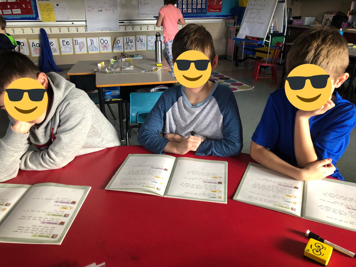 MrsGillisClass's tweet photo. We love Reader’ Theatre !! Today these three readers were Learning to read with expression 🥳 https://t.co/4xResppGYU