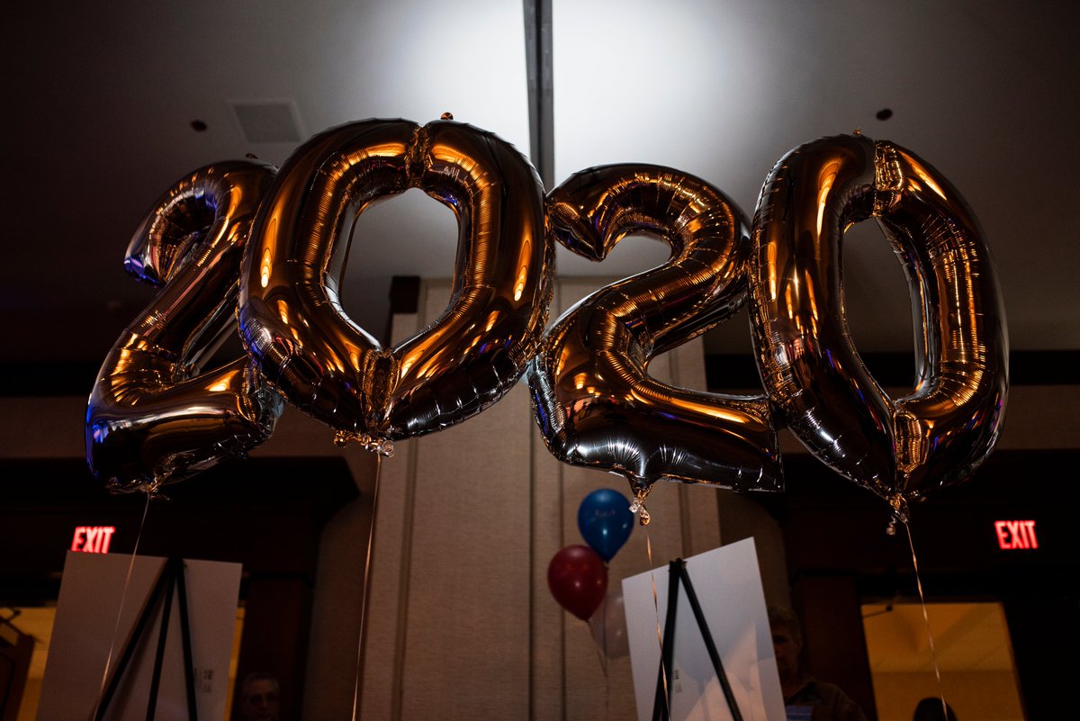 2020 balloons.