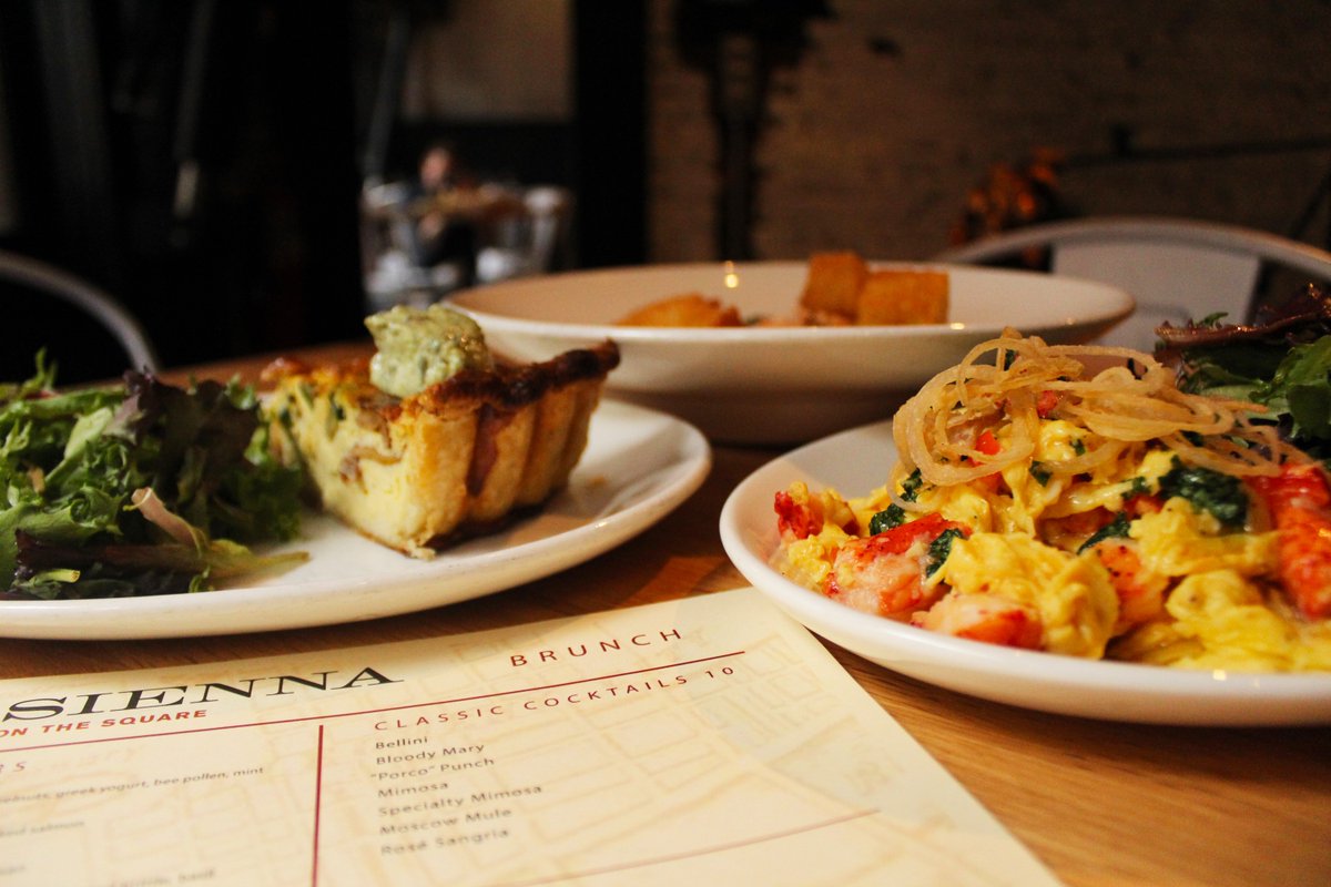SiennaPgh's tweet photo. Get your pre-bowl brunch game on! We're serving up our full brunch menu from 10:30-4 on Super Bowl Sunday!
.
.
.
#SuperBowl #brunch #gameday #downtownPGH #eat412 #marketsquarepittsburgh #gamedayeats https://t.co/OuDcOi3ANP