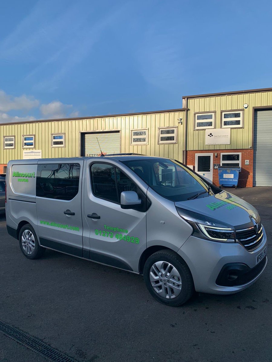 alincourtuk's tweet photo. New Crew Vans ready for work!! Roofing all over the South East https://t.co/3LnxM7gXsX