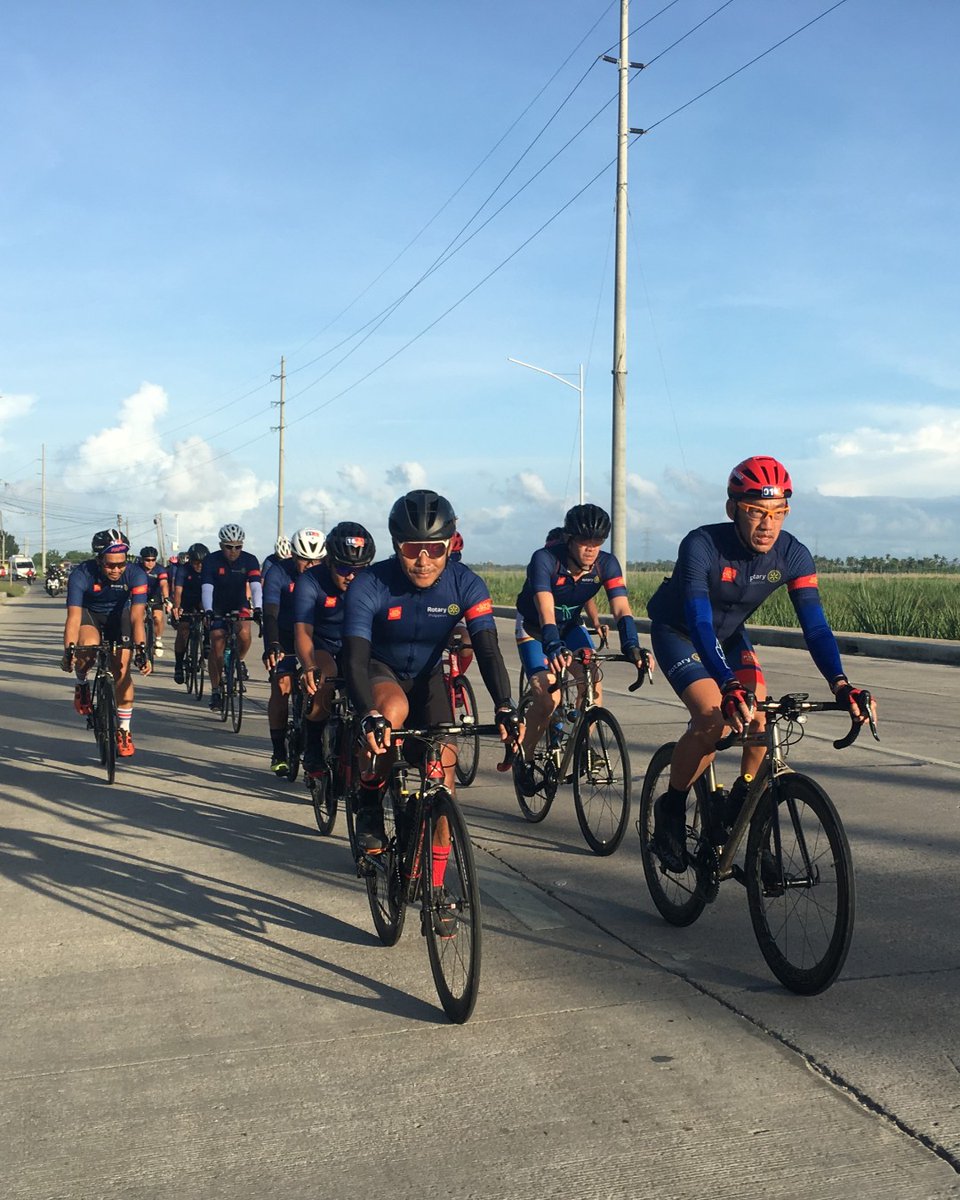 The Rotary Club of Cebu in the Philippines organized a 576 km perimeter bicycle ride around Cebu Island to promote polio immunization awareness and even deliver vaccines to children under the age of 5. Learn how other Rotary clubs are supporting #endpolio: endpol.io/wpdmap