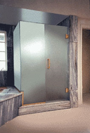 ZephyrAlum's tweet image. Don’t like the  idea of clear glass for your shower door? Not a problem, we can do a satin/frosted glass. Give us a call today for your free consultation. 563-588-2036

#glassshowerdoor #showerdoors