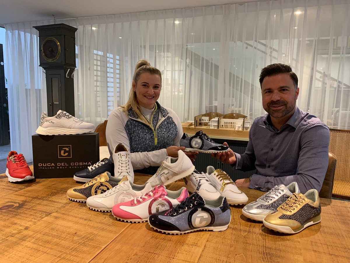chartgolf's tweet image. Very excited &amp;amp; proud to be wearing @DucadelCosmaNL @DucadelCosmaUK as I walk the fairways this year. Keep an eye out for future pictures of their amazing shoes for both on &amp;amp; off the course. #completetheoutfit #ducadelcosma #swingoutsisterclothing #golfinginstyle