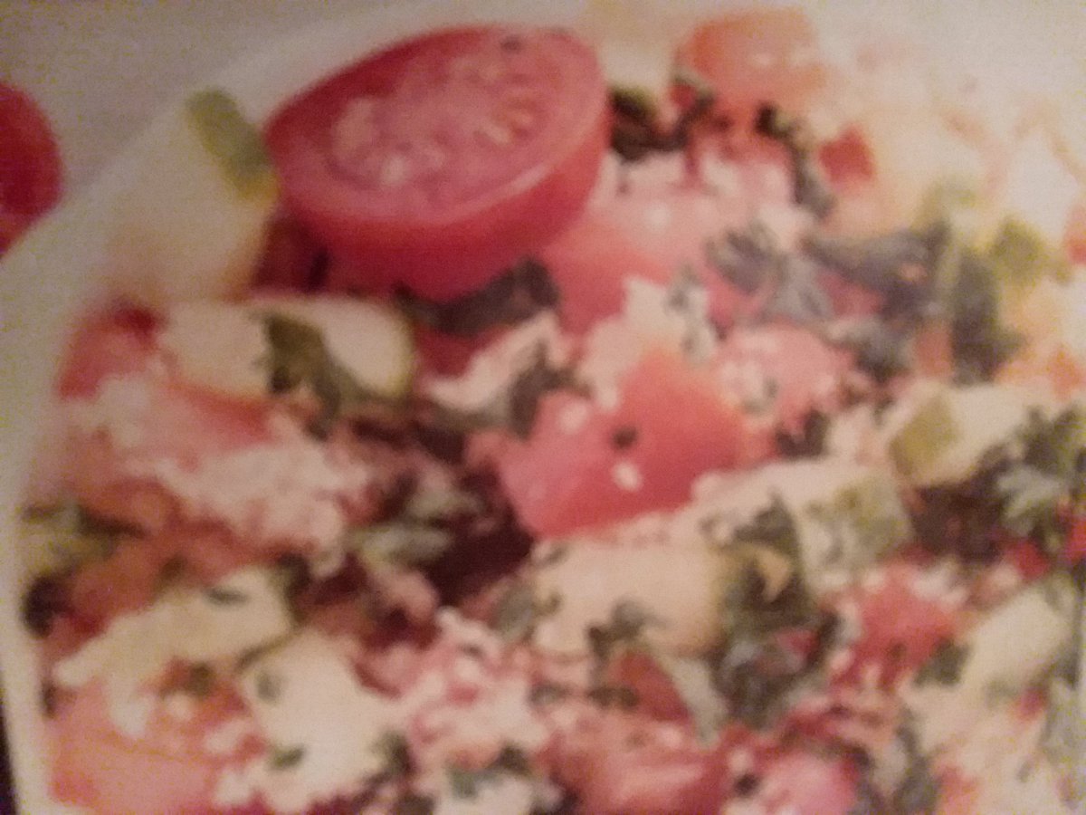 fastfitbody's tweet photo. Fit Tip Wednesday Recipe: Salad of WTF followed by the salad remix. The remix tasted better. I don't get caught into how much I'm putting in. Like Nike says just do it. To see the recipe of salad#1 and the remix salad #2 click the link https://t.co/Ta0nT6WiOT #phillyfastfitbody https://t.co/XPYf19KVRk