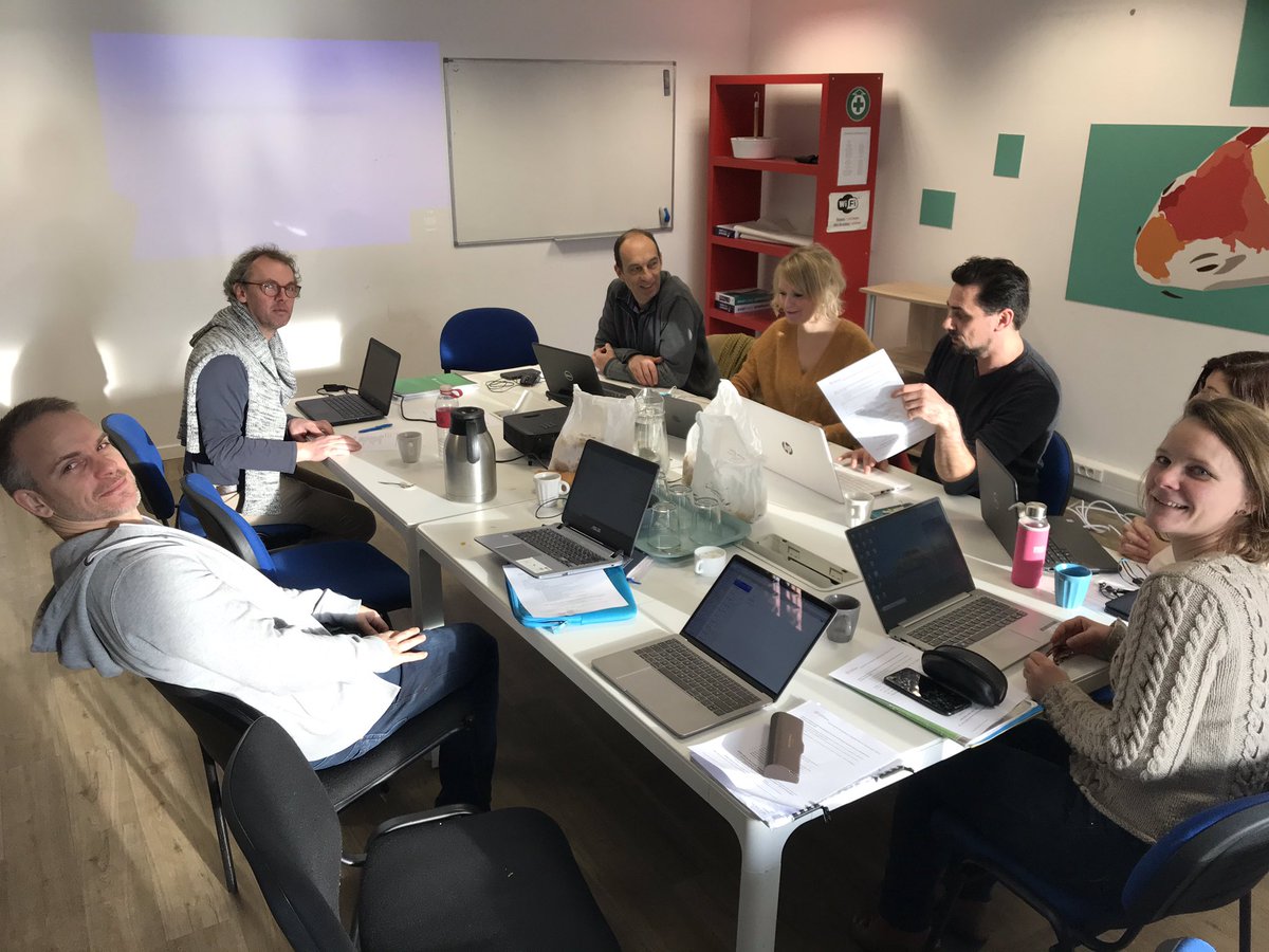 Maelkerdoncuff's tweet photo. Deux jours de travail intense entre formateurs #qualité @COORACE à @lillefrance pour faire évoluer les contenus et programme de formations. #RSE #ISO26000 #CEDRE #EUST #ameliorationcontinue https://t.co/bYbwGNyyUu