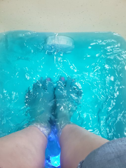 Ahh, much needed pedicure time 😍  If anyone wants to see after pics I will be posting to onlyfans and<a href="/tag/watersports"class="tags"><span>#watersports</span></a><a href="/tag/snowday"class="tags"><span>#snowday</span></a><a href="/tag/nsfw"class="tags"><span>#nsfw</span></a><a href="/tag/peeing"class="tags"><span>#peeing</span></a><a href="/tag/pissing"class="tags"><span>#pissing</span></a><a href="/tag/coldweather"class="tags"><span>#coldweather</span></a>