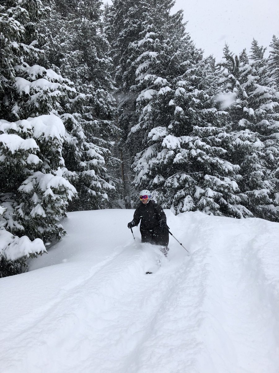 #powderskiing #loadsofsnow #megeve