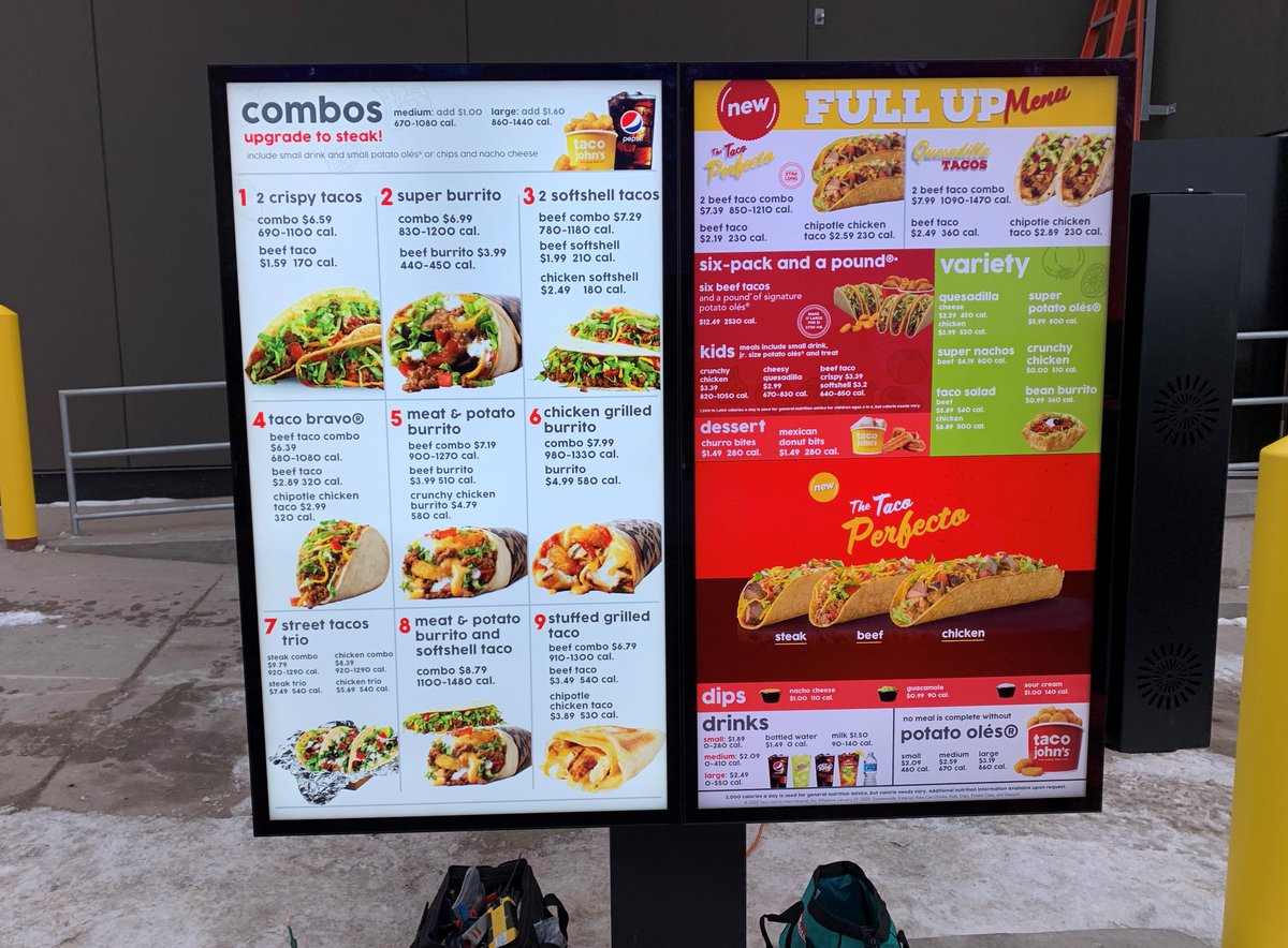 QuikServePOS's tweet image. Our first installment of outdoor digital menu boards for @tacojohns is complete! We must say, those Taco Perfectos are looking delicious thanks to the eye-catching videographics. 

#DigitalMenuBoards @PingHD
