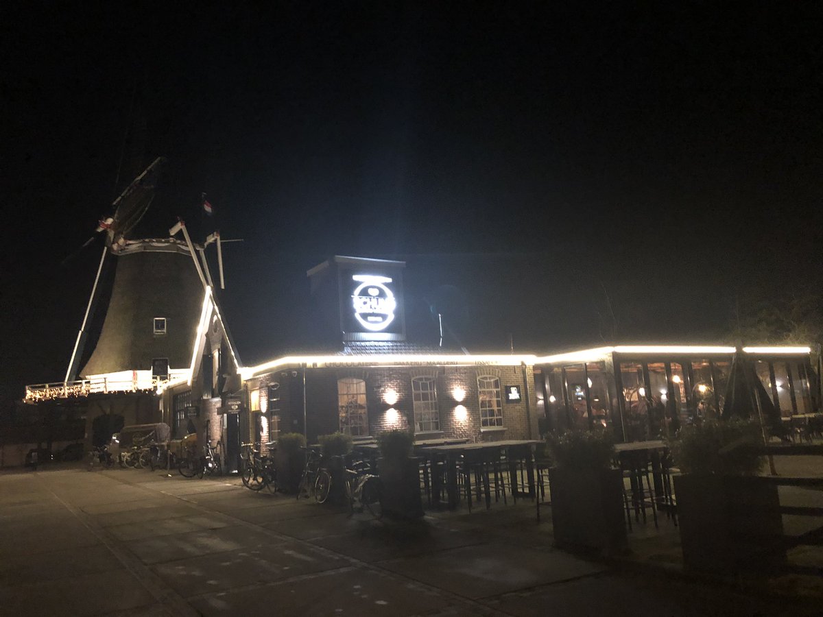 Drukbezochte netwerkbijeenkomst van de <a href="/BusinessClubNV/">Business Club N.V.</a> in de molen van <a href="/bakkerijschuld/">Bakkerij Schuld</a> in <a href="/gem_Elburg/">Gemeente Elburg</a> Enthousiast verhaal door dhr Schuld over geschiedenis,ambitie en ondernemer#topondernemer#Oostendorpopdekaart