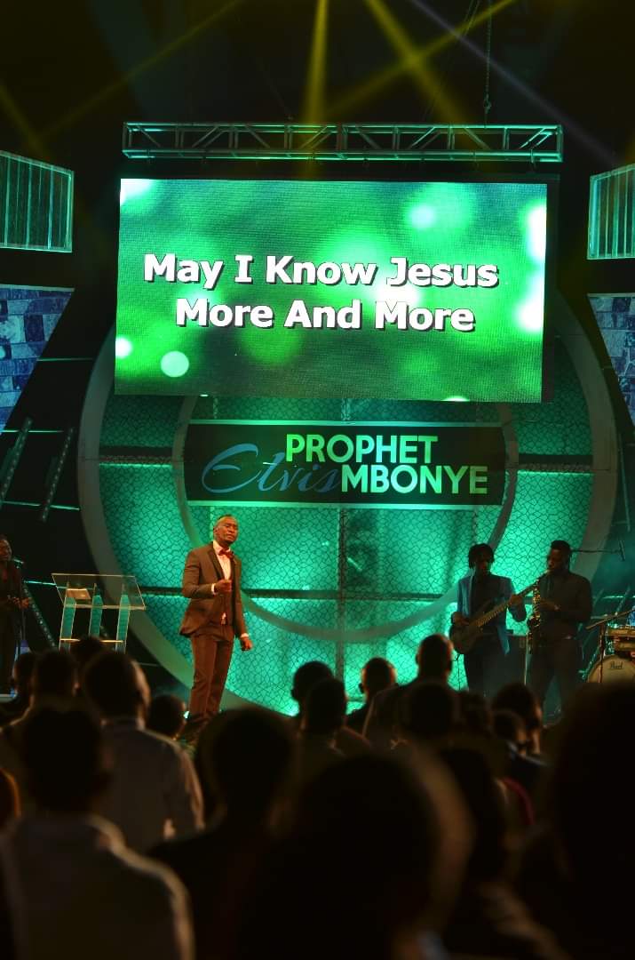 Code_0556's tweet photo. #TuesdayHighlights
#ProphetElvisMbonye
Zoe Fellowship! The Hope of this Nation! We are blessed to host the surpreme annointing every Tuesday! Such a privilege we thank Heaven for, and shall not tire. https://t.co/Yk9i0PvATl