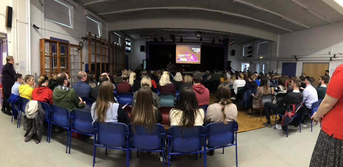 MicrosoftFlip's tweet photo. Honored to be among the inspiring educators of North Wales 🏴󠁧󠁢󠁷󠁬󠁳󠁿

Grateful 💚 for the opportunity to present and attend the #Digimeet2020 🔥

Thank you @kellie_digital and your team for putting on this incredible event 🥳 https://t.co/davxzaM2At
