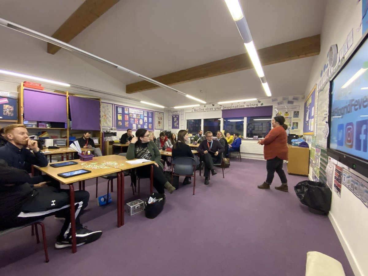 MicrosoftFlip's tweet photo. Honored to be among the inspiring educators of North Wales 🏴󠁧󠁢󠁷󠁬󠁳󠁿

Grateful 💚 for the opportunity to present and attend the #Digimeet2020 🔥

Thank you @kellie_digital and your team for putting on this incredible event 🥳 https://t.co/davxzaM2At