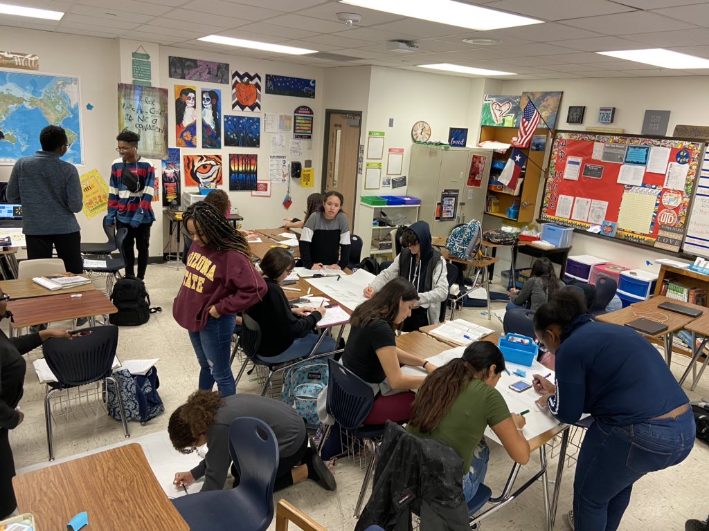 MsSLNorth's tweet photo. My #SuccessInAPHuGe students did an awesome Agriculture Sketchnote Poster Jigsaw Activity today, gallery walked the posters, and reflected on the learning in a Google Form! I just 💙💛💙 these kids! #BestIsTheStandard #BestTheTest https://t.co/Any4Vmu4Tg