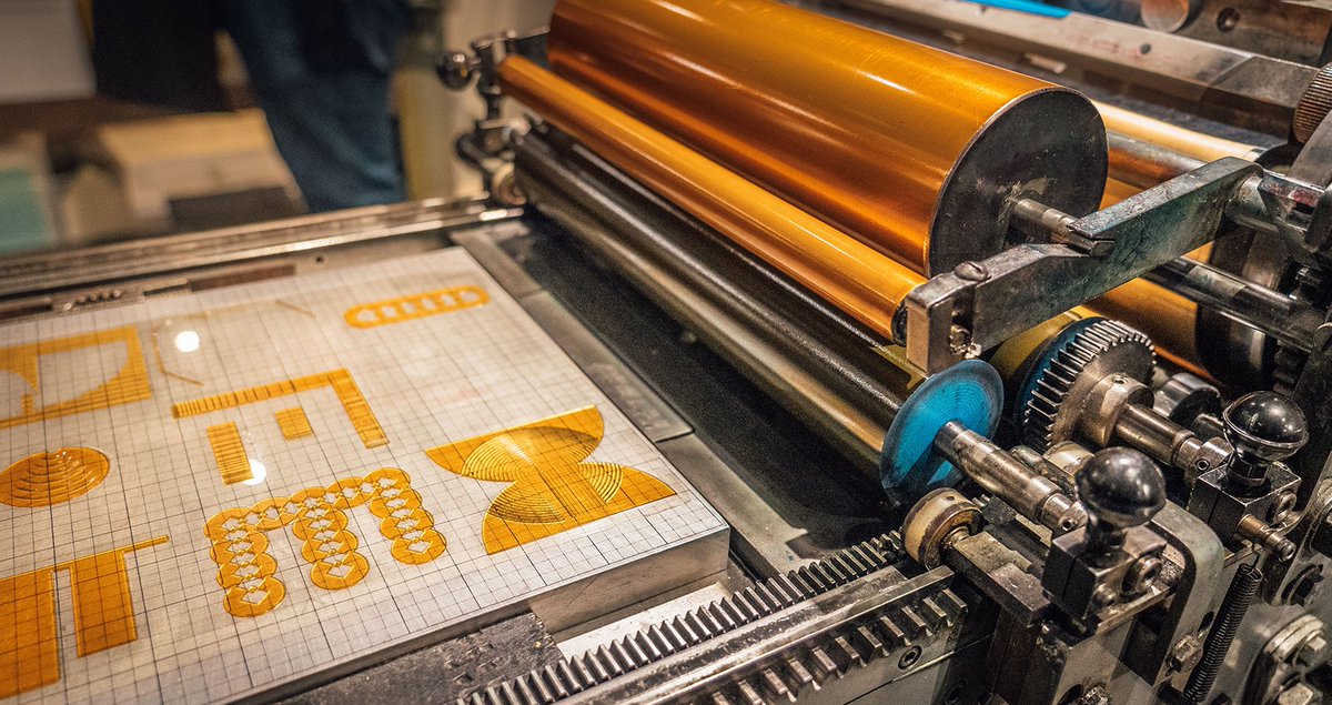 mohawkpaper's tweet photo. At the end of last year, we held 3 small workshops across the US, engaging and celebrating with the act of making for makingโs sake. Learn more and enter to win a print from one of the workshops: https://t.co/eYvj4RamkB
#MakeWithMohawk https://t.co/iuqAvQagZn
