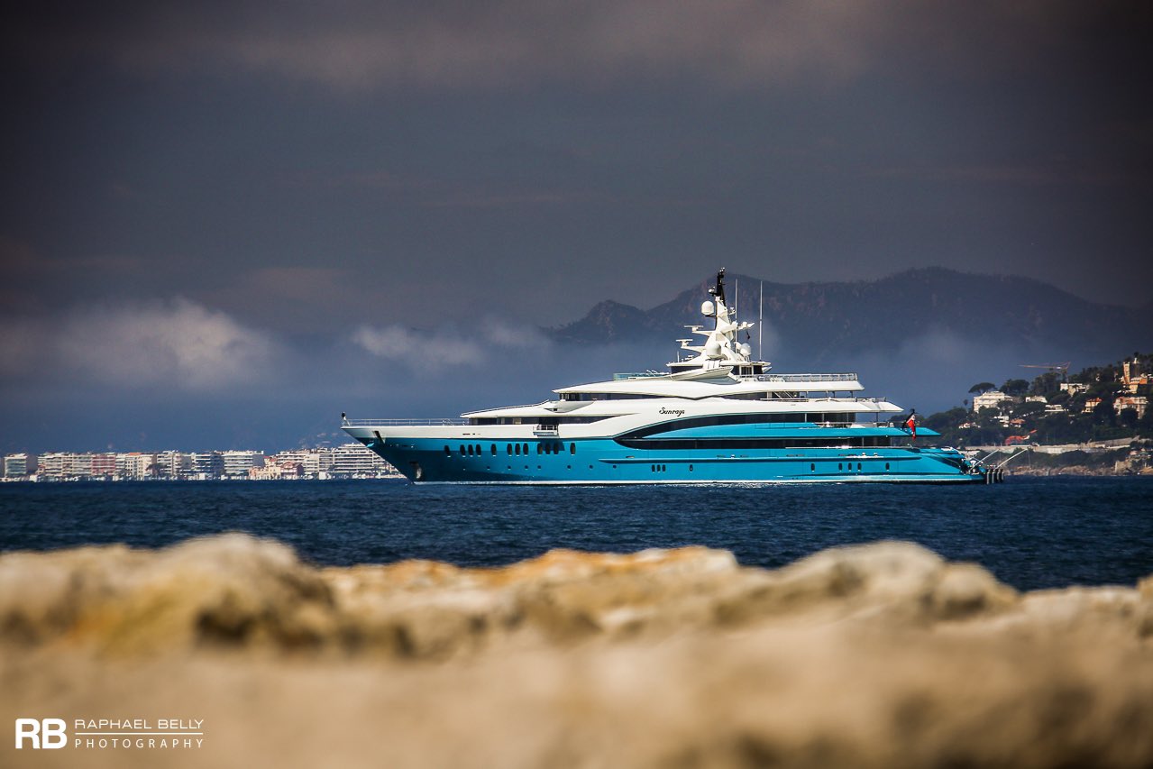 Summer Rays Ship SuperYachtFan on Twitter: