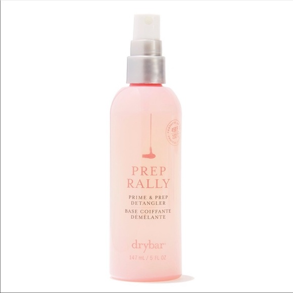 MommiesFreebies's tweet photo. So good I had to share! Check out all the items I'm loving on @Poshmarkapp #poshmark #fashion #style #shopmycloset #drybar: https://t.co/qydowdPptD https://t.co/DFXOZ9qpQi