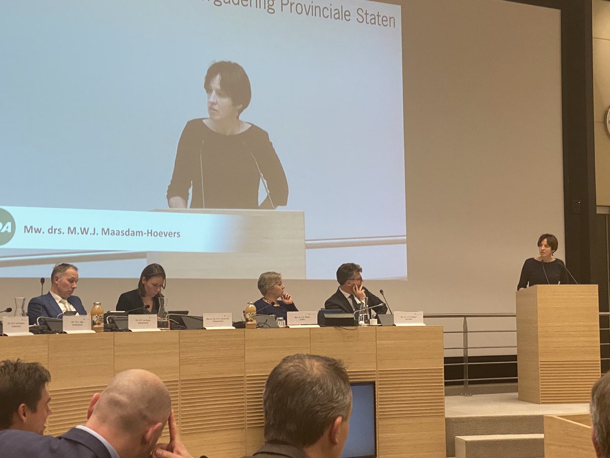 Eerder kreeg <a href="/MirjamMaasdam/">MirjamMaasdam</a> al de toezegging dat bij aanbestedingen kritisch wordt gekeken naar Chinese bedrijven en concurrentievervalsing. Nu een pleidooi voor aandacht voor cyber security in het economisch beleid van de <a href="/ProvUtrecht/">Provincie Utrecht</a> in bijzonder voor MKB. Ook een toezegging 🎉