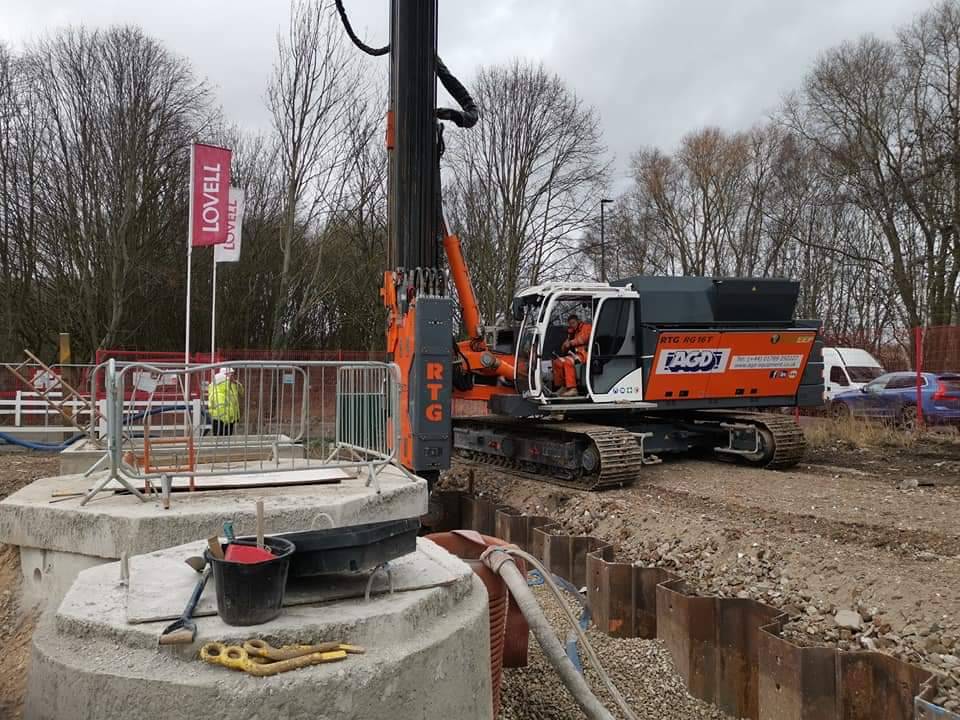 DWM_Civils's tweet photo. Extraction of wet well cofferdam at Doncaster using the RTG 16T telescopic leader rig. #deliveryingprojects #bauerpower https://t.co/Ff0zj45IKw