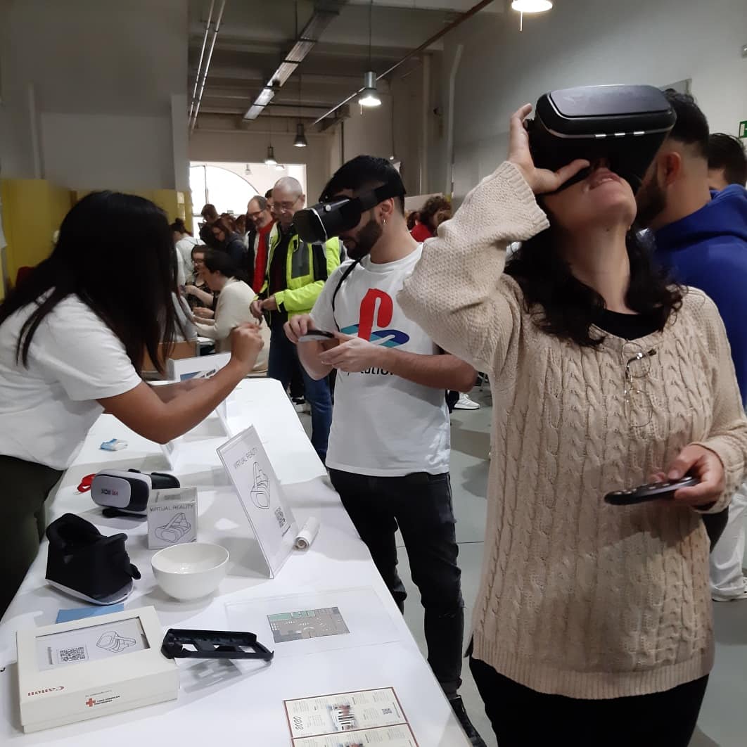 lluciamoreno21's tweet photo. #RV #AR con #kubity #Revit
#BIM Actividad realizada en el día de convivencia por el ciclo de GS "Proyectos de edificacion"
Muchas gracias al alumnado participante!
Bianca, Cristhian, Romnique, Silvia y Enrique
#projectesedificacio #edificacioaprenent #ciutatdelaprenent #FP https://t.co/aacx5Fg74j