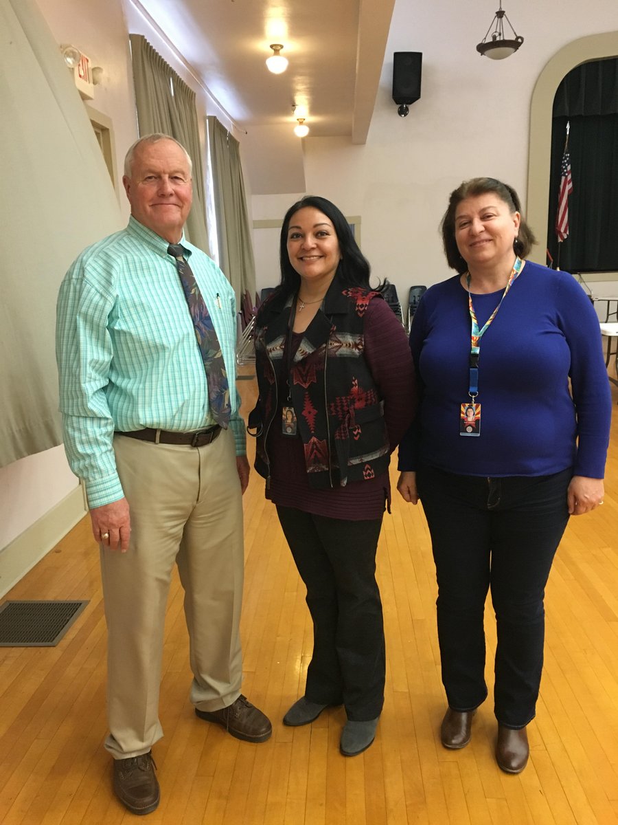 SFBvoice's tweet photo. Today, @SFBvoice Liaisons Debora Norris &amp; Mary Morrison participated in a #Yavapai County education event at @COCSchoolDist to discuss county school needs. They're pictured here with Yavapai County Supt. of Schools Tim Carter and Beaver Creek Elementary District Supt. Karin Ward. https://t.co/PeUZb9F15o