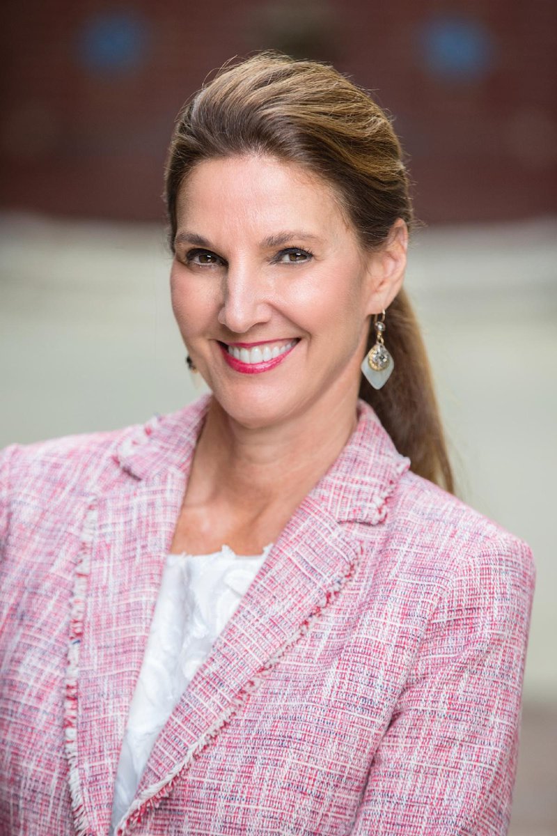 CWITSC's tweet photo. #CWITSC is so excited to announce our 2020 Woman of the Year - @Suzanne Dickerson with @sccompetes 
https://t.co/l8KkJhYQhC https://t.co/qKar35hktS