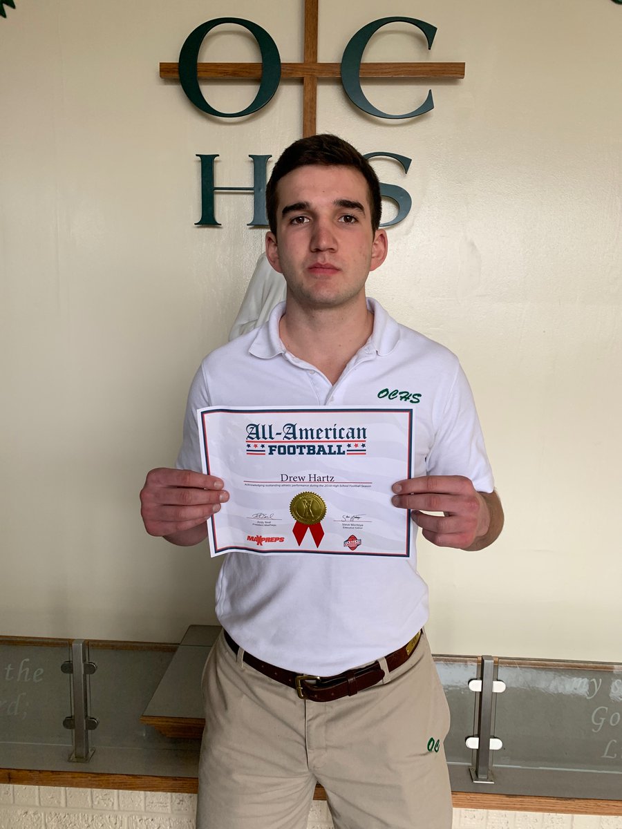 Congratulations to Drew Hartz for being named MaxPreps Second Team All-American!@Drewhartz12