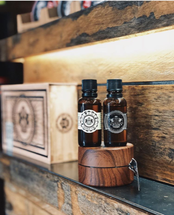 Have you tried our Shave and Beard Oils? 🧔⁠
⁠
Recommended by @thebarberschairnz 👍⁠
⁠
⁠
#dearbarber #menstyling #mengrooming #malestyling #malegrooming #menstyle #haircare #beard #linkinbio