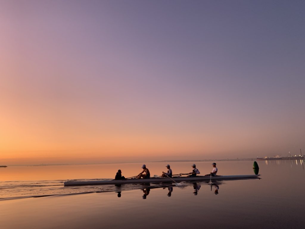 GgsRowing's tweet photo. What a way to start the school year! Our GGS Senior and Year 10 boys were loving the glass water out on the Lagoon this morning. @GgsRowing @GeelongGrammar @APS_Sport https://t.co/C2is5dZxgu