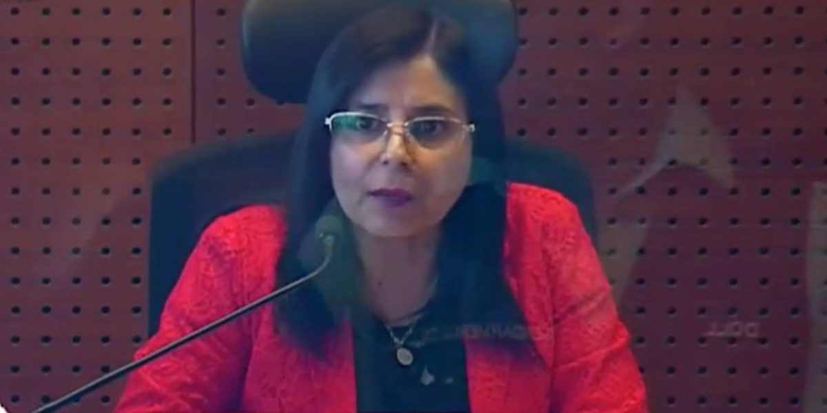 RelatorPopular's tweet photo. La señora Andrea Acevedo, la jueza de los prejuicios. https://t.co/bAiEUjqejV