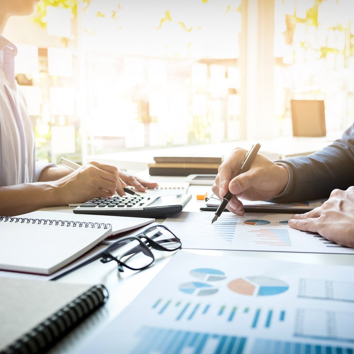 CalCalUK's tweet photo. Did you know CalCal allows you to share your data with your accountant, if you choose to have one ? #smallbusinesses #accountingapp #easyaccounting https://t.co/M4t23KpjKH