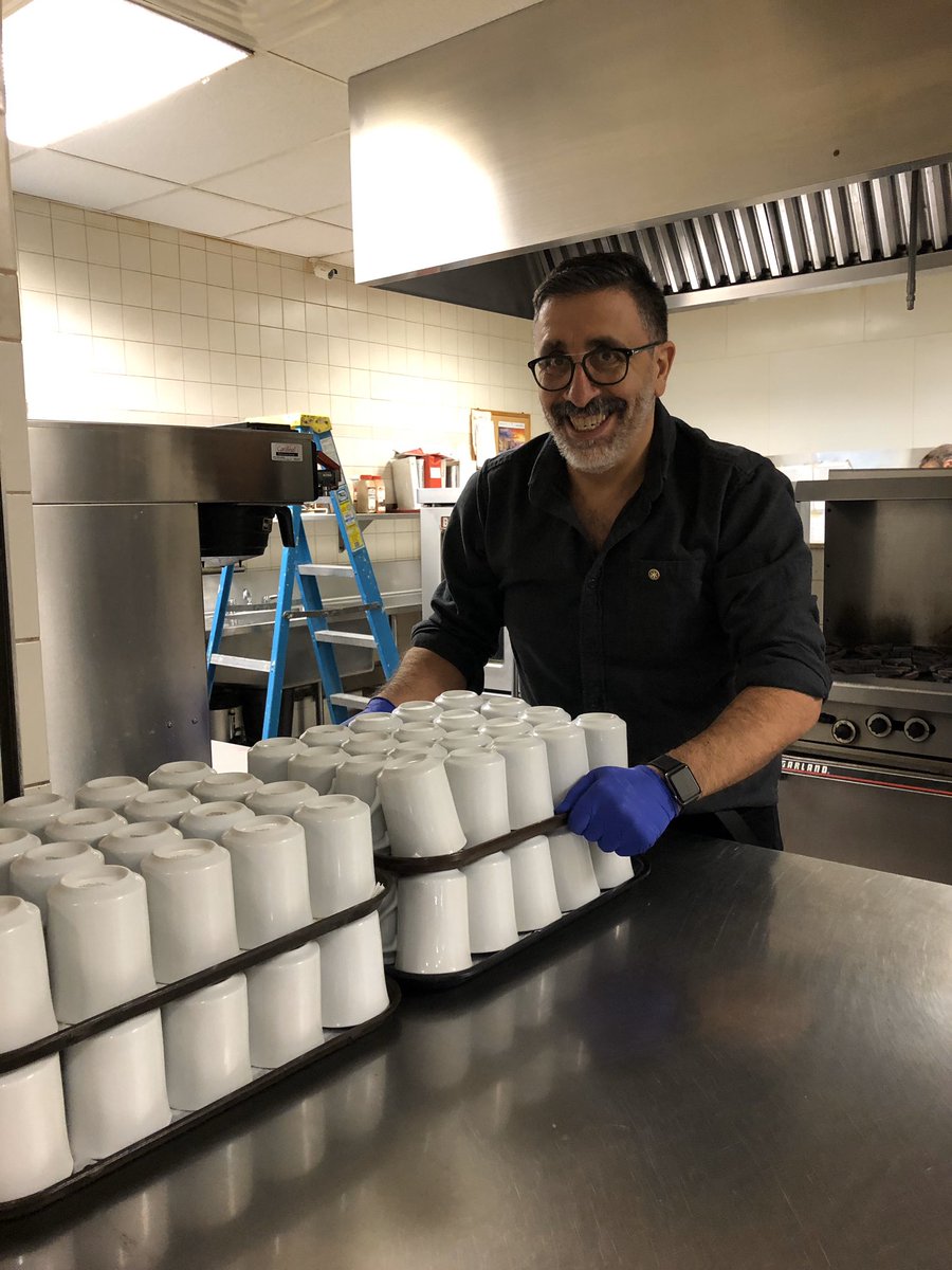 RotaryClub1918's tweet photo. Thanks to 17 members & friends, the kitchen @TSAWindsor is now sparkling clean. Using supplies provided by Alpine Construction and JaniSafe, the kitchen was scrubbed from top to bottom and within 2 hrs, this army of volunteers had the job done! #Rotary1918 #serviceaboveself #yqg https://t.co/c9sCeXwsJC