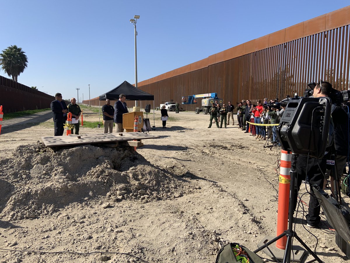 Press Conference next to tunnel opening on border