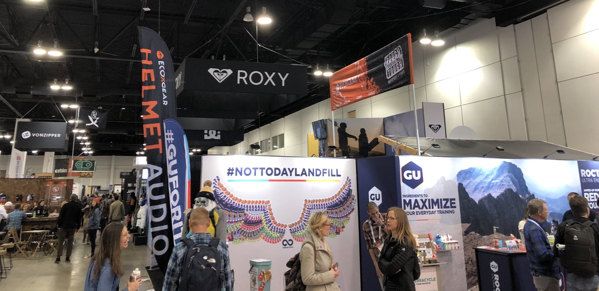 mactillman's tweet photo. Insightful advice from Anna Lis Munro @GUEnergyLabs for human interaction in recruiting in the outdoor industry, @OIA panel. 1. internships create two way exposure 2. consulting is a great mid career internship 3. connect your name to a face, visible passion &amp; memorable story https://t.co/ayS1Fc847q