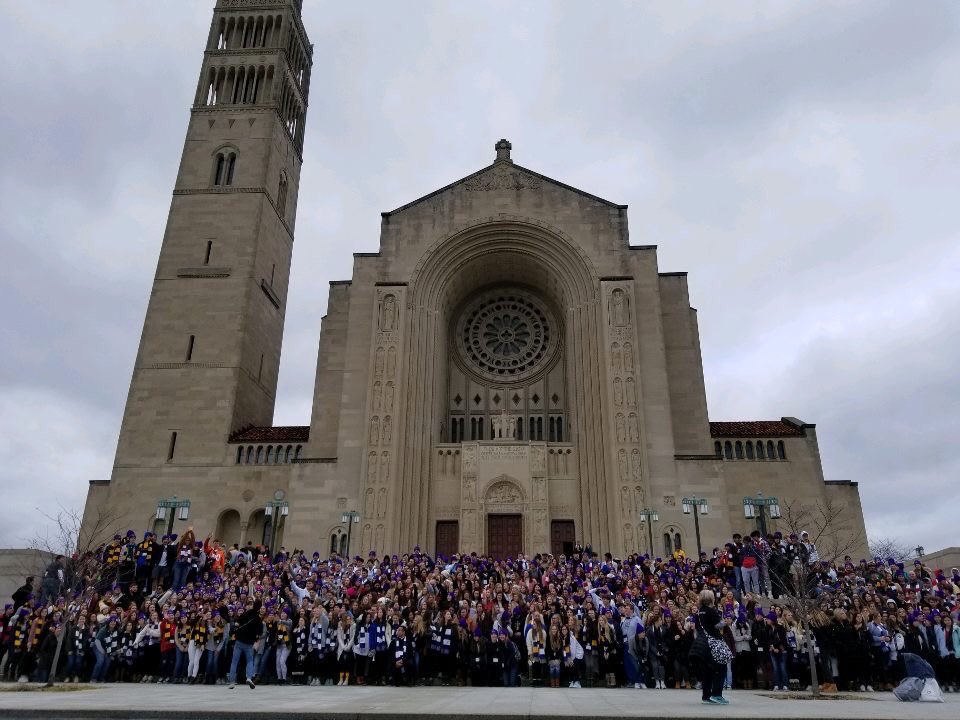 SPSWolfpack's tweet photo. Saint Paul's students recently joined hundreds of thousands of students in our nation's capital to speak up for the life and dignity of the unborn as part of the Preaux Life generation. @wolfnationsps #RespectForAllPersons #M4L #RealMenLoveLife (Photos Catherine Tonry) https://t.co/qKQst1XtnG