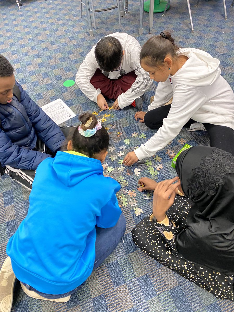 mrslecompte4th's tweet photo. Happy National Jigsaw Puzzle Day!! https://t.co/QIu6bqIr7k