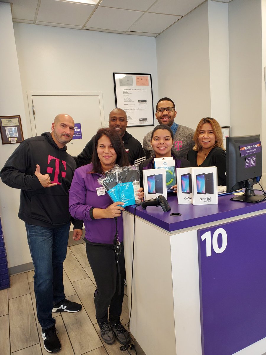 Welcoming Joe with two great sales done by Ana and Gee #Fordhamstrong Thank you for your visit and welcome on board! <a href="/JulienAncion/">Julien Ancion</a> <a href="/joegiannone1018/">Joe Giannone</a> <a href="/eljefe_30/">Antonio Chevalier</a> Thank you Antonio for stopping by!! 1🤙💪