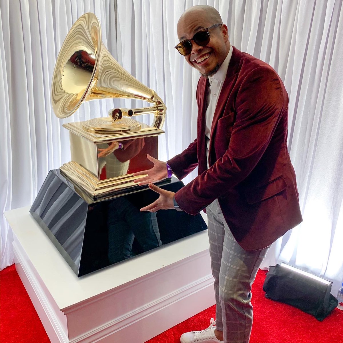 ghctk12's tweet image. Super proud of our band teacher, Mr. Cunningham and his performance with H.E.R. at this year's GRAMMYs! Check him on trumpet during "Sometimes". It's pocket. (Photos courtesy of Marden Brinton.) bit.ly/315a3ZE #GrammyAwards #Grammys2020 #GHC