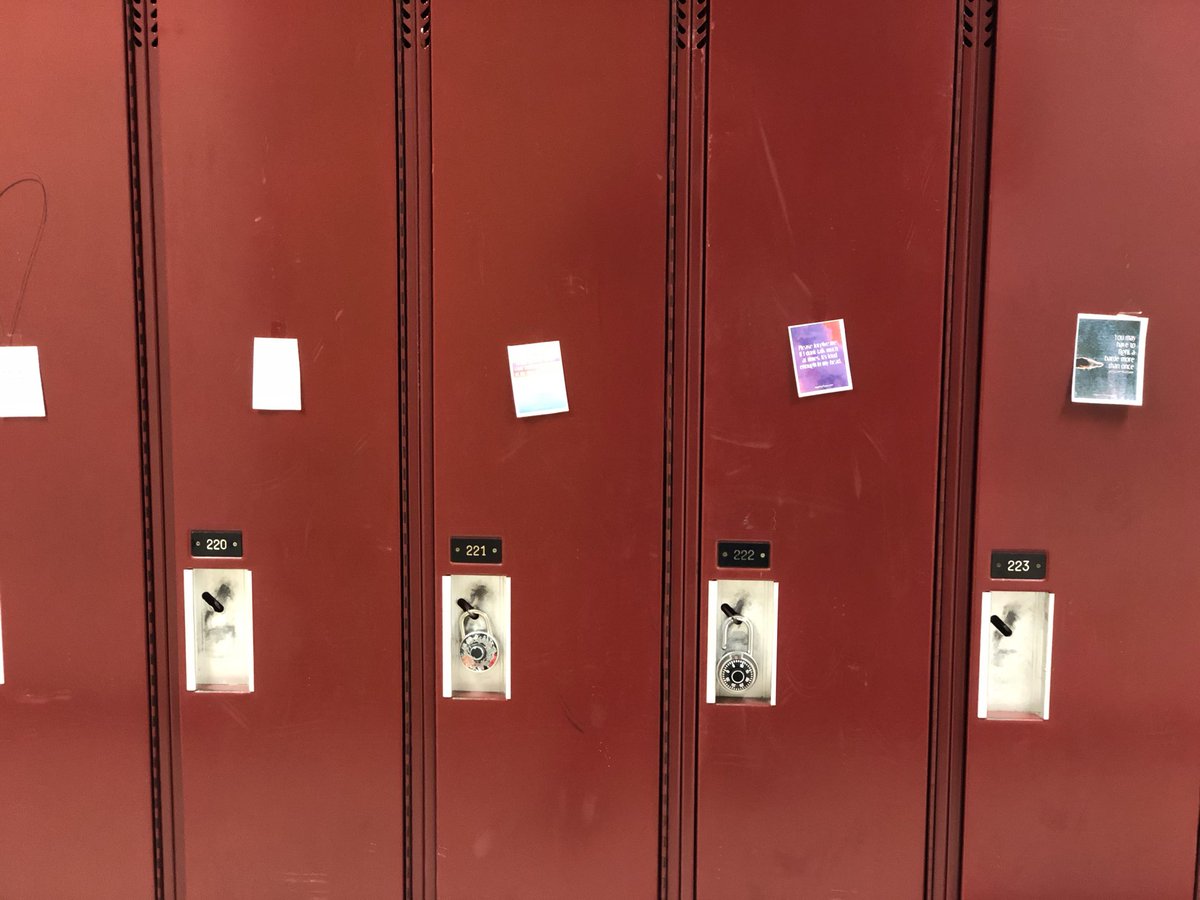 craigbonikowsky's tweet photo. Bell let’s talk day. This is how A.G. Bell students started their day. Love our amazing https://t.co/EiC645wMlK. A positive affirming message on every locker for students to start their day. #agbellps #BellLetsTaIk @20dayswellbeing @DDSBHealthyMind @DurhamDSB @equity_DDSB https://t.co/XJovtVh3Db