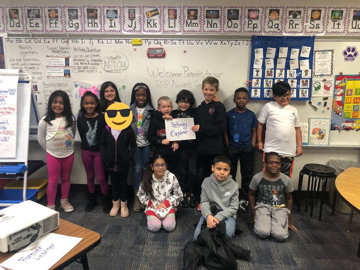 BrookeSpringma2's tweet photo. Celebrating our accomplishments in the classroom. P2P awards ceremony. @KohrvilleKISD https://t.co/Dufvpxj4TA